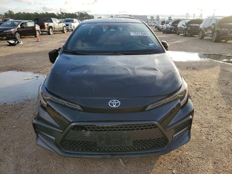 Фото 3 - TOYOTA COROLLA