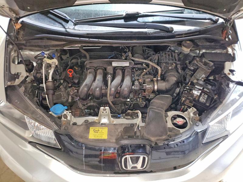 Фото 11 - HONDA FIT