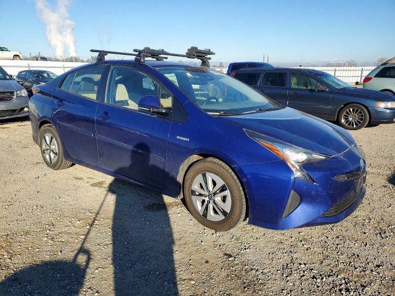 Фото 4 - TOYOTA PRIUS