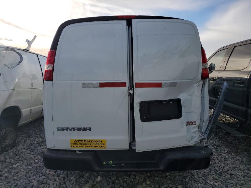 Фото 6 - GMC SAVANA