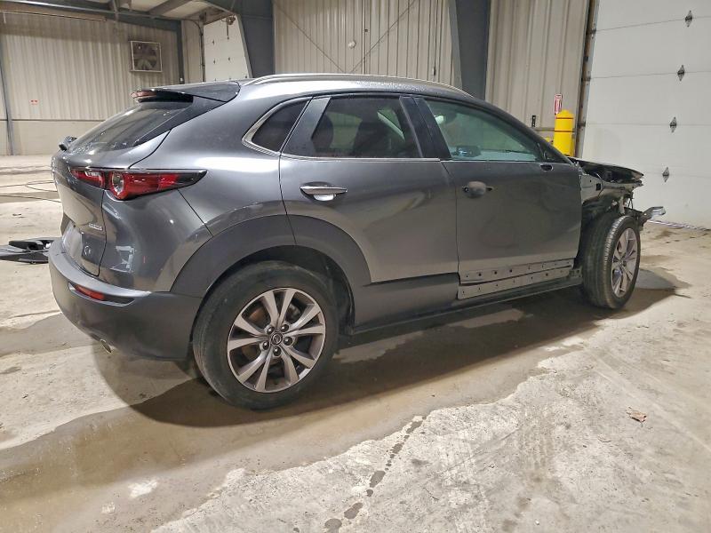 Фото 3 - MAZDA CX30