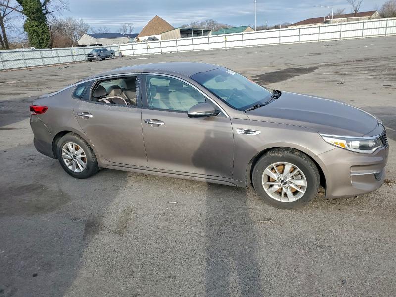 Фото 4 - KIA OPTIMA