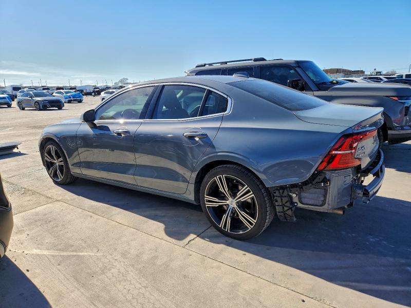 VOLVO S60 B5 INS 2022 VIN 7JRL12FL0NG173993