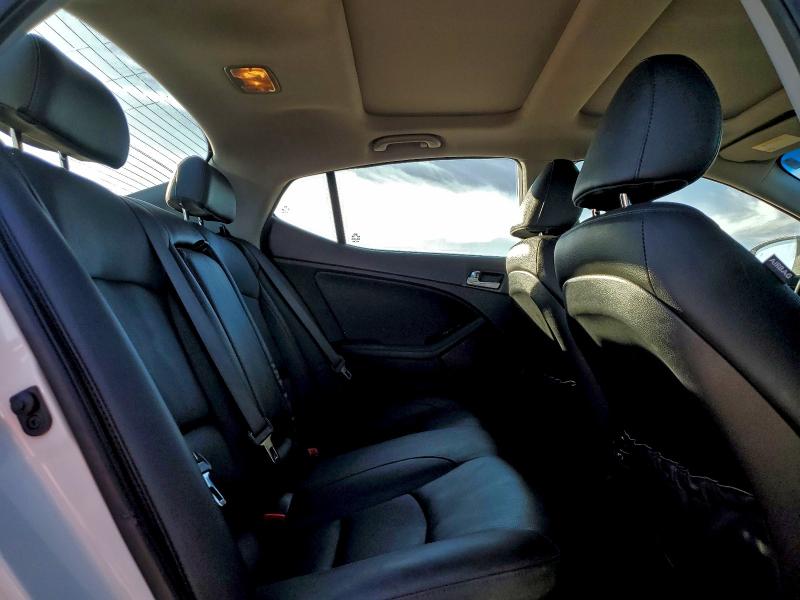 Фото 10 - KIA OPTIMA