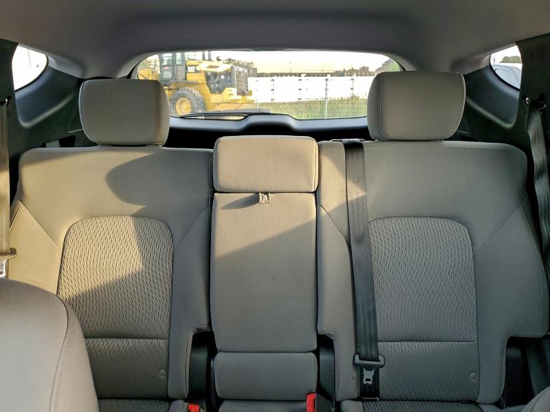 Фото 10 - HYUNDAI SANTA FE