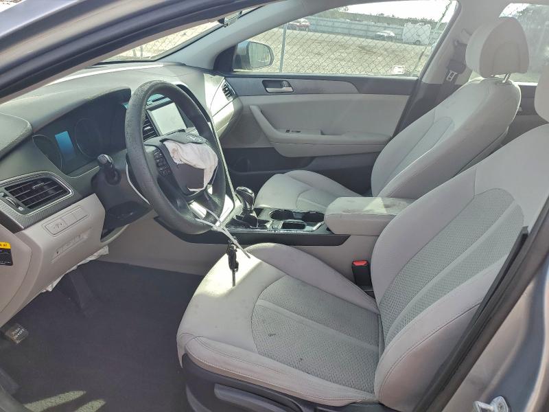 Фото 7 - HYUNDAI SONATA