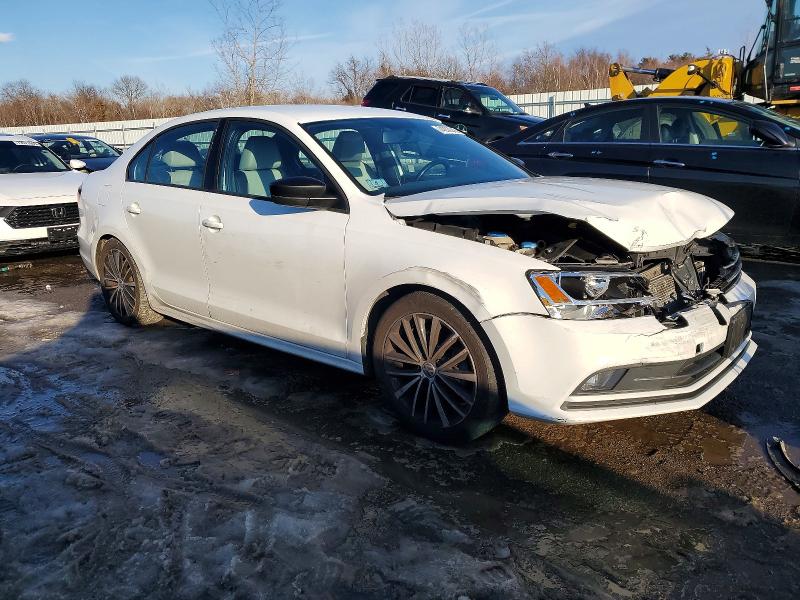 Фото 4 - VOLKSWAGEN JETTA