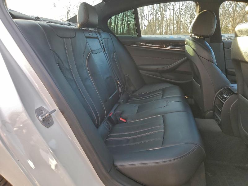 Фото 10 - BMW 5 SERIES