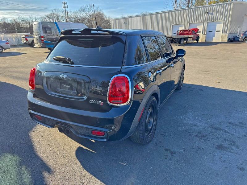 Фото 3 - MINI COOPER