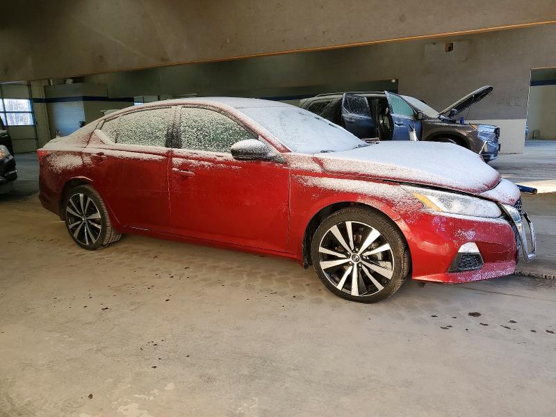 Фото 4 - NISSAN ALTIMA