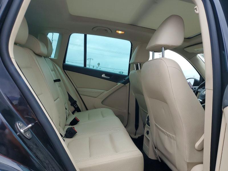 Фото 11 - VOLKSWAGEN TIGUAN