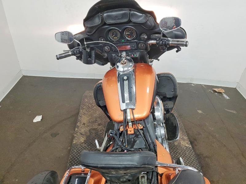 HARLEY-DAVIDSON FLHTCUI 10 2008