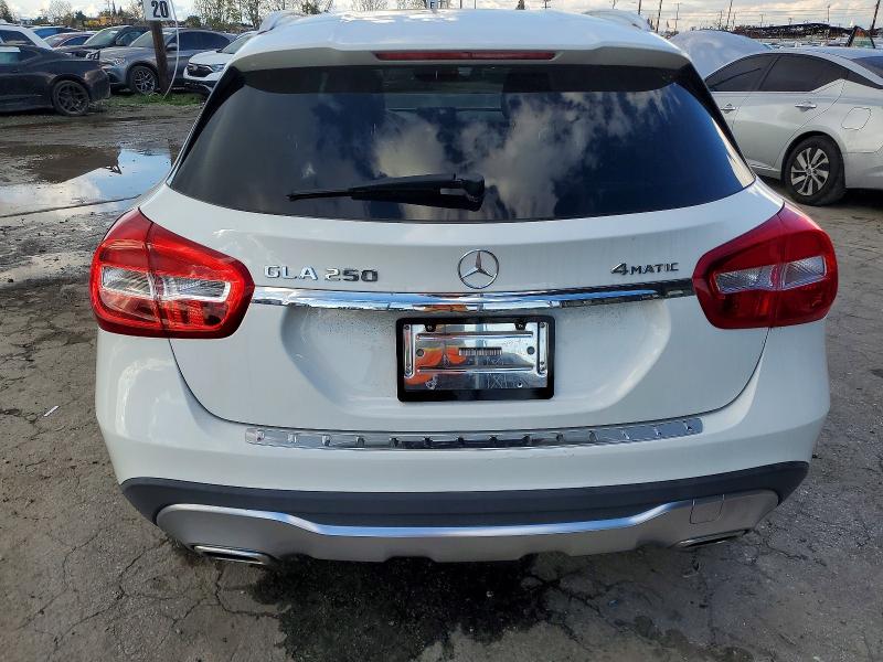 Фото 6 - MERCEDES-BENZ GLA-CLASS