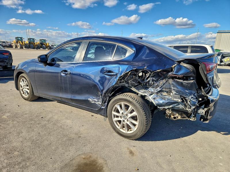 Фото 2 - MAZDA 3