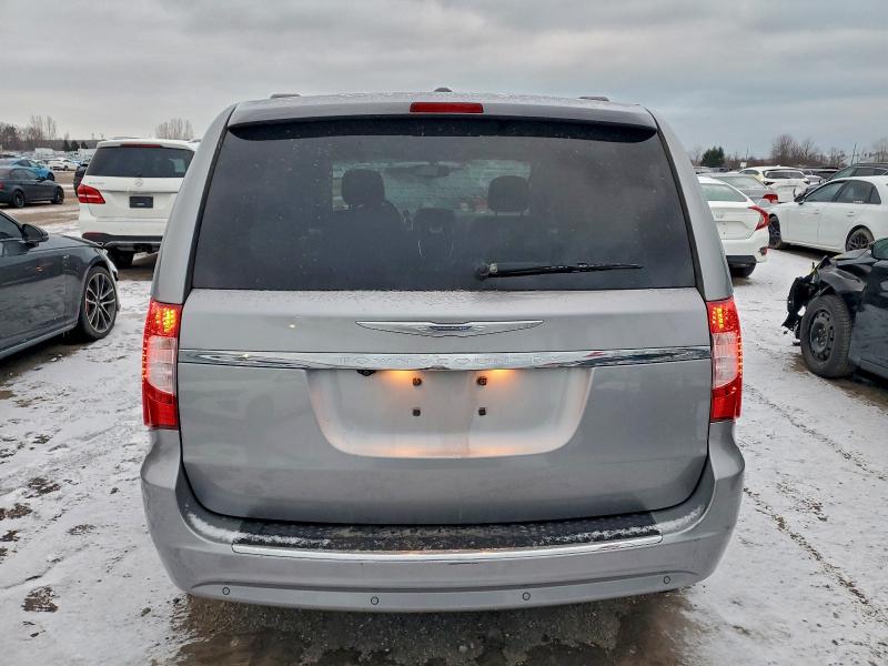 Фото 6 - CHRYSLER MINIVAN