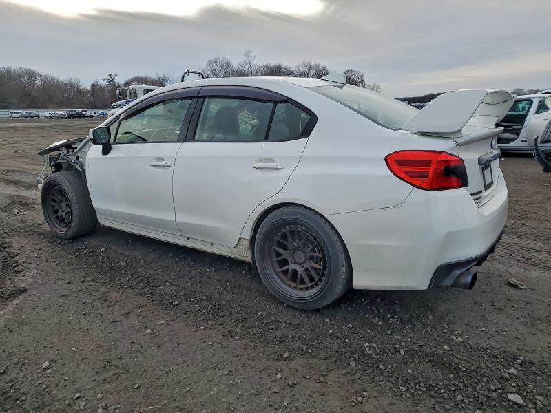 Фото 2 - SUBARU WRX