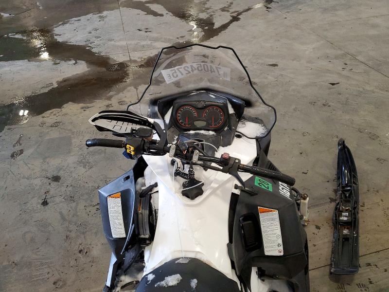 SKI-DOO SNOWMOBILE 2013