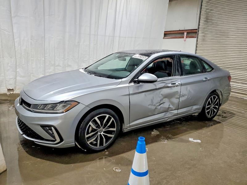 Фото 1 - VOLKSWAGEN JETTA