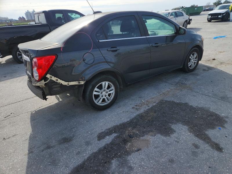 Фото 3 - CHEVROLET SONIC