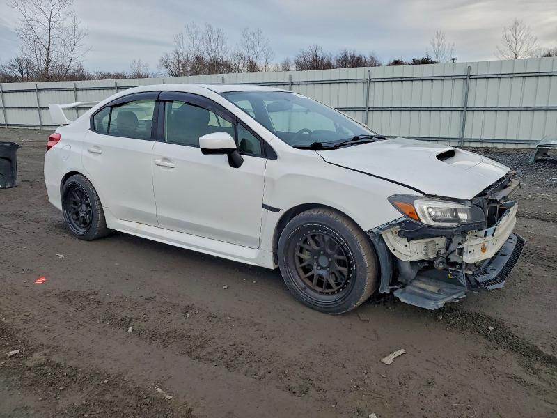 Фото 4 - SUBARU WRX