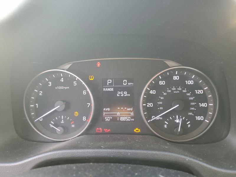 Фото 9 - HYUNDAI ELANTRA