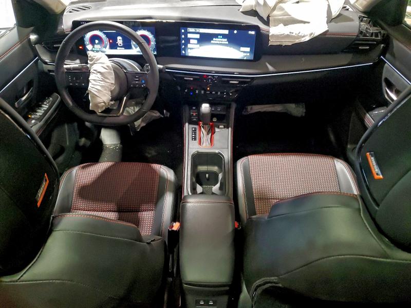 Фото 8 - NISSAN KICKS