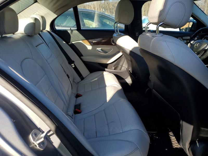 Фото 10 - MERCEDES-BENZ C-CLASS