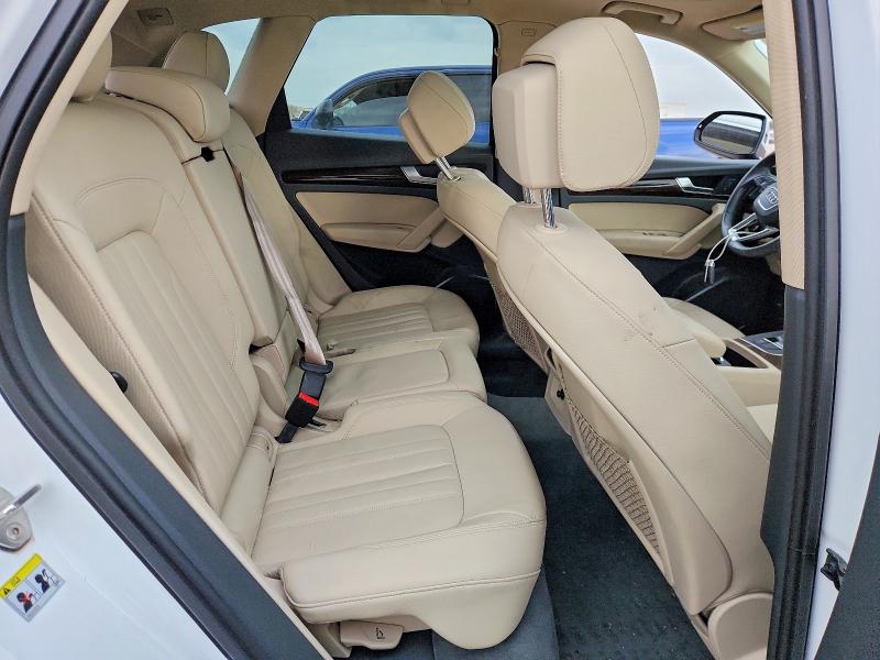 Фото 10 - AUDI Q5