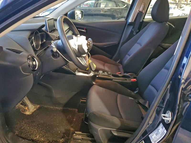 Фото 7 - TOYOTA YARIS