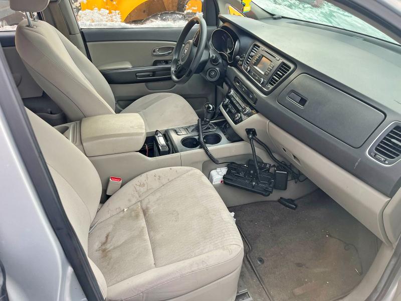 Фото 5 - KIA SEDONA