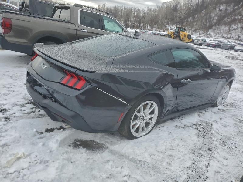 Фото 3 - FORD MUSTANG