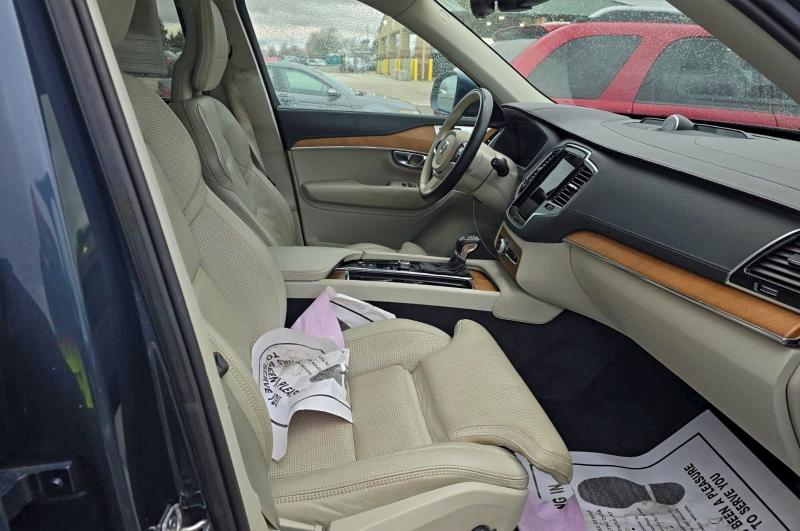 Фото 5 - VOLVO XC90