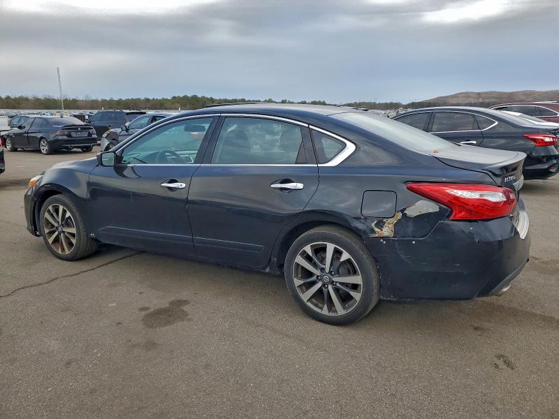 Фото 2 - NISSAN ALTIMA