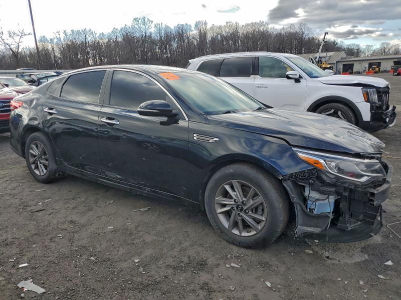 Фото 4 - KIA OPTIMA