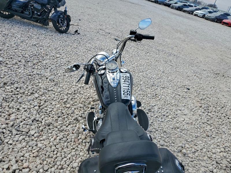 HARLEY-DAVIDSON FL 2012