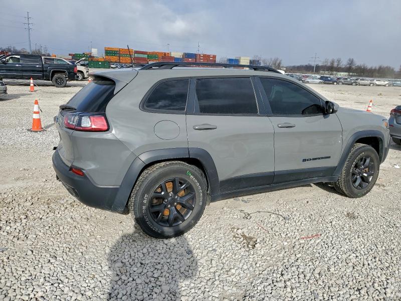 Фото 3 - JEEP GRAND CHER