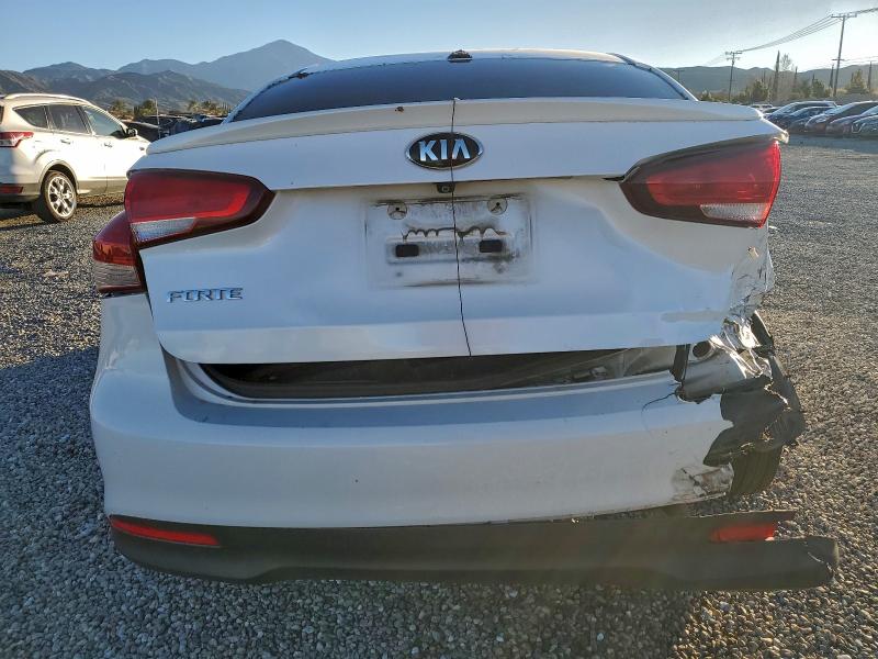 Фото 6 - KIA FORTE