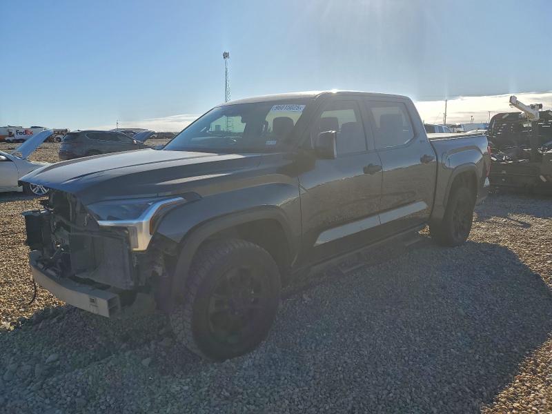 Фото 1 - TOYOTA TUNDRA