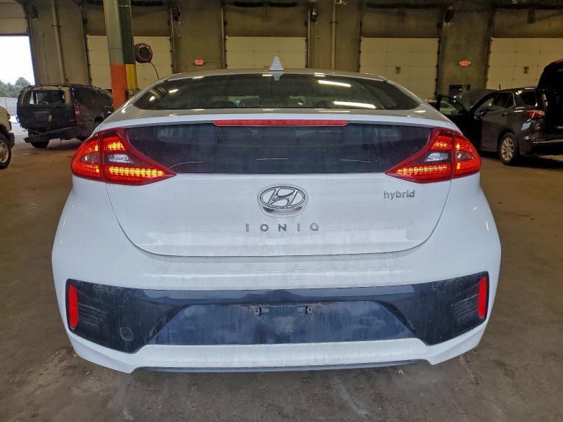 Фото 6 - HYUNDAI IONIQ