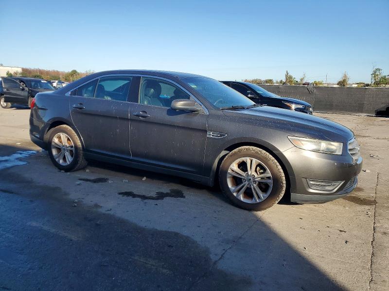 Фото 4 - FORD TAURUS