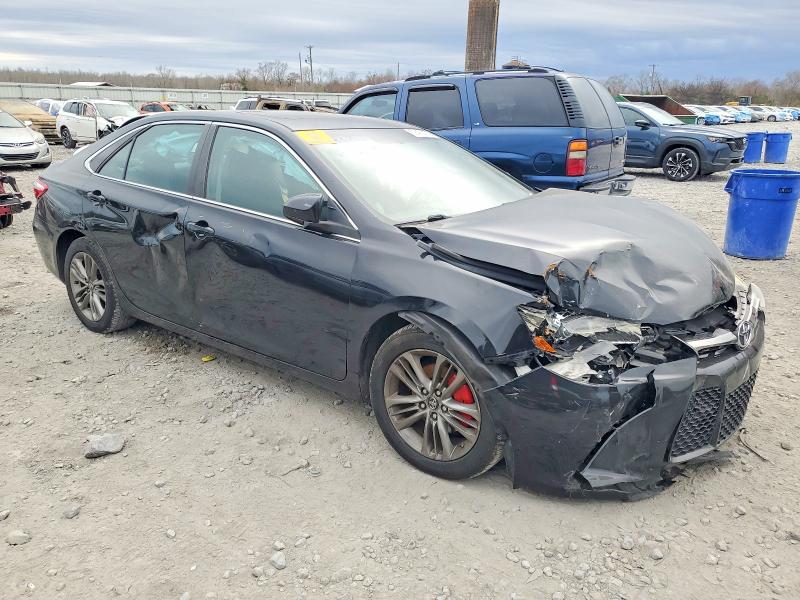 Фото 4 - TOYOTA CAMRY