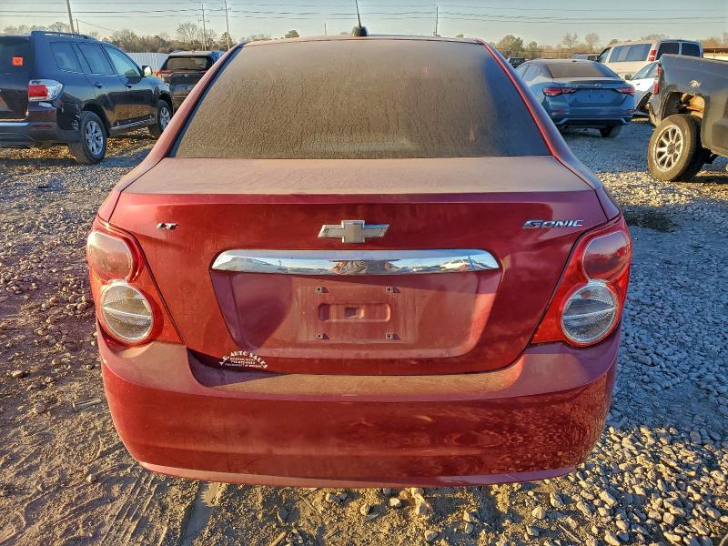 Фото 6 - CHEVROLET SONIC