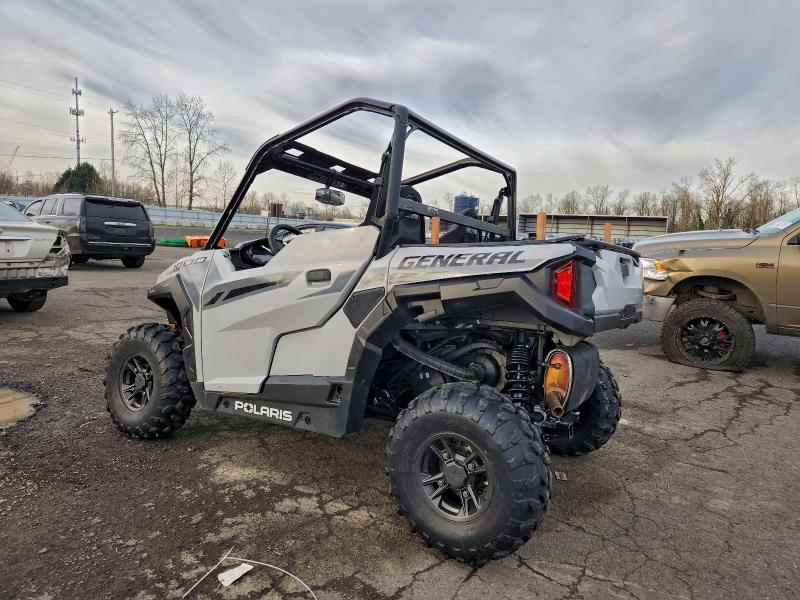 POLARIS SIDEBYSIDE 2024