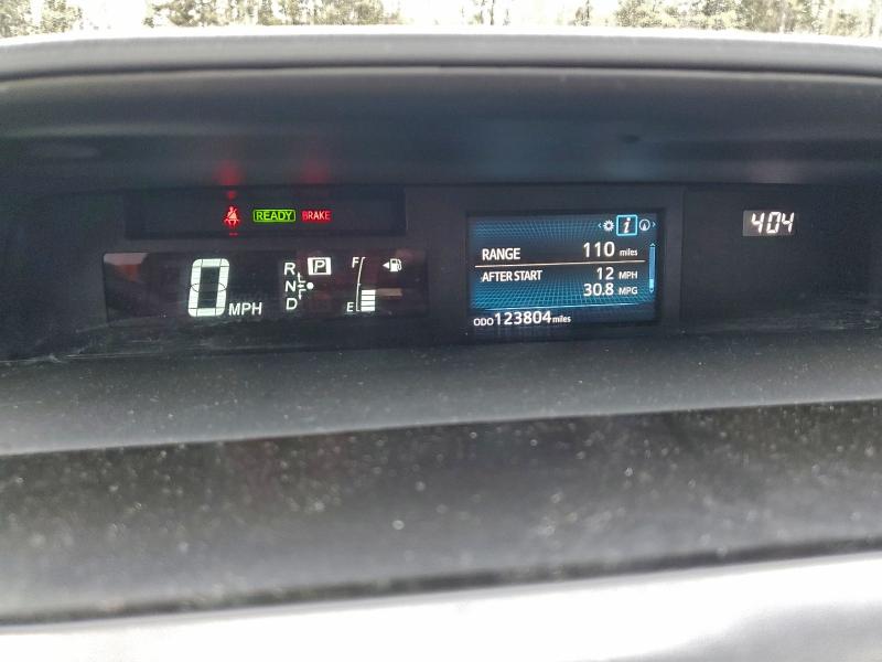 Фото 9 - TOYOTA PRIUS