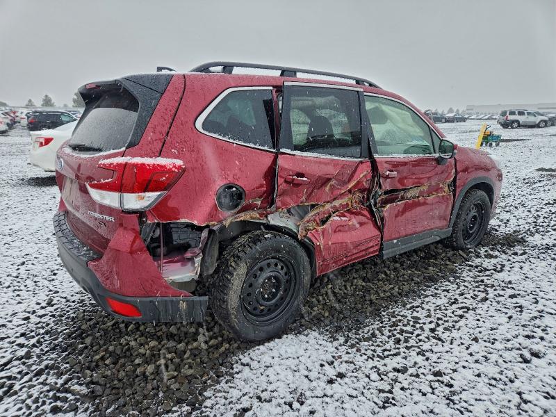 Фото 3 - SUBARU FORESTER