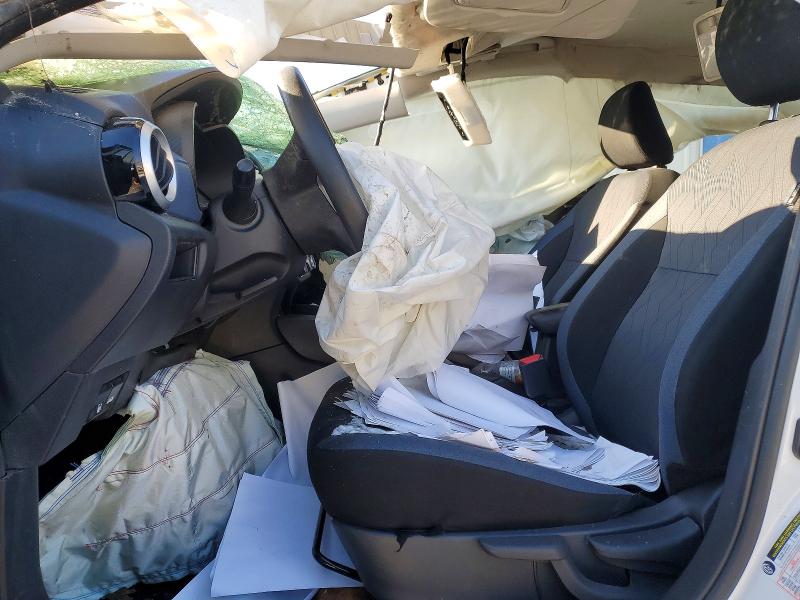 Фото 7 - NISSAN VERSA