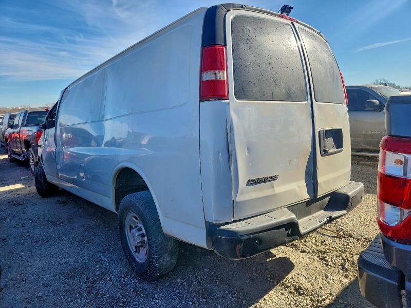 Фото 2 - CHEVROLET EXPRESS