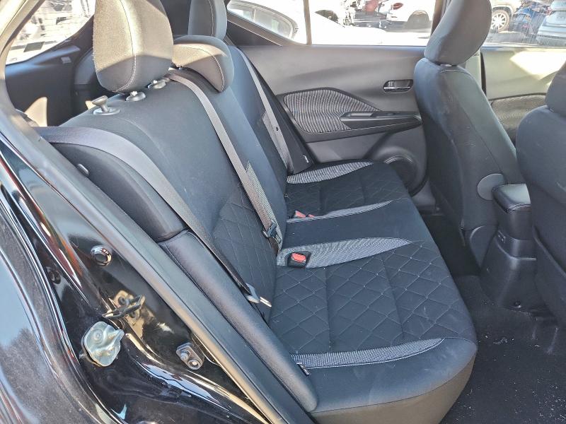 Фото 10 - NISSAN KICKS