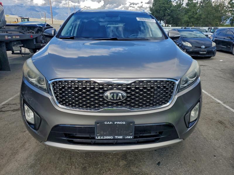 Фото 5 - KIA SORENTO