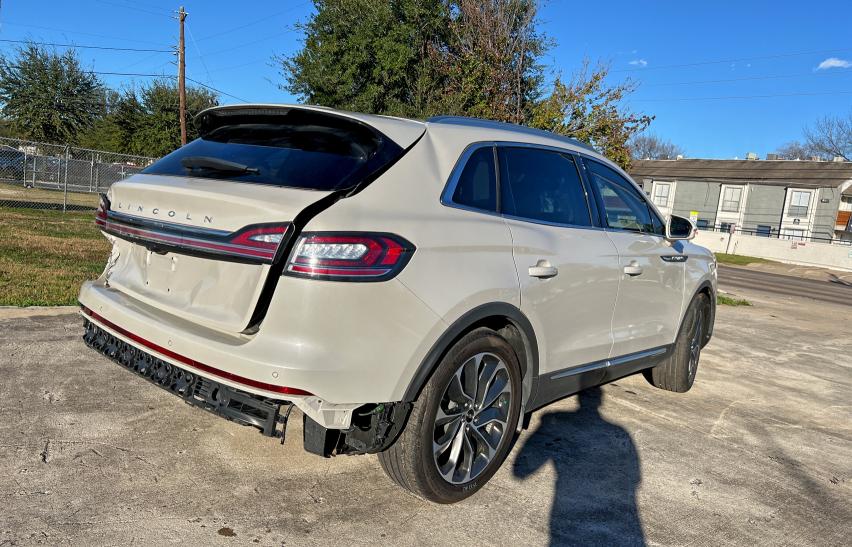 Фото 4 - LINCOLN NAUTILUS